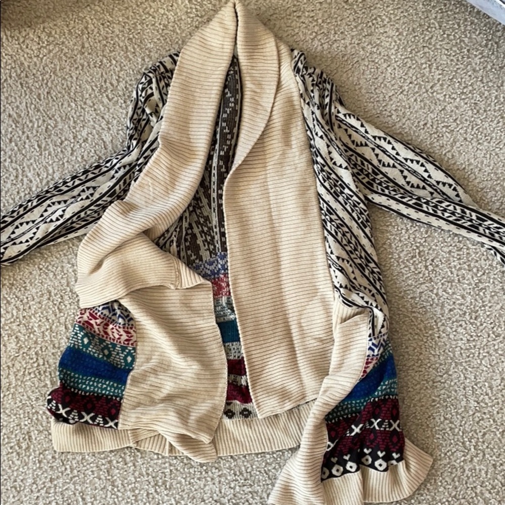 Pattern cardigan